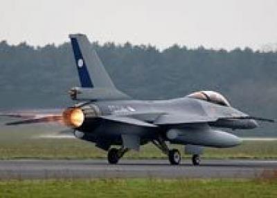 Нидерланды передали Чили вторую партию истребителей F-16