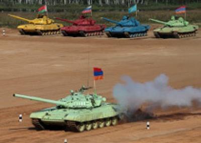 ВМФ России: танкисты береговых войск Балтийского флота готовятся к всеармейским соревнованиям по танковому биатлону