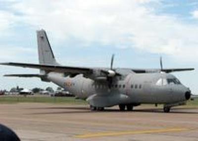 Бруней купит у Индонезии патрульные самолеты CN235