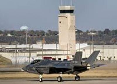 Австралия увеличит заказ на истребители F-35