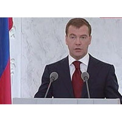 Медведев считает состояние здоровья школьников ужасающим