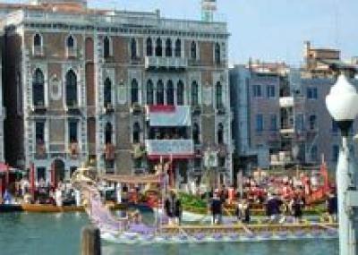 Историческая регата - большой праздник на воде в Венеции