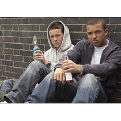 Тест на злоупотребление алкоголем и наркотиками может предсказать опасное поведение подростков