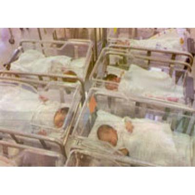 Жительница Туниса родила шестерых близнецов