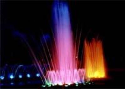 В Шардже откроется цветомузыкальный фонтан
