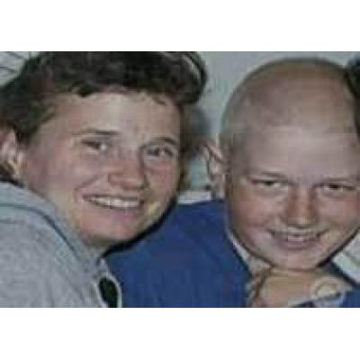 Американский подросток вернулся к нормальной жизни после предписанной судом химиотерапии