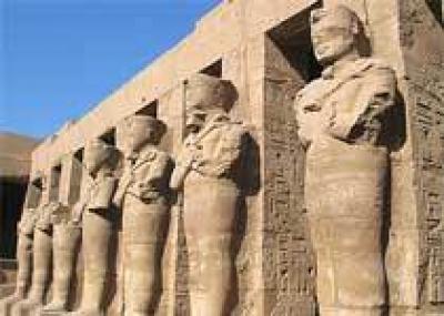 Удивительные находки у подножья храма Амона в Карнаке