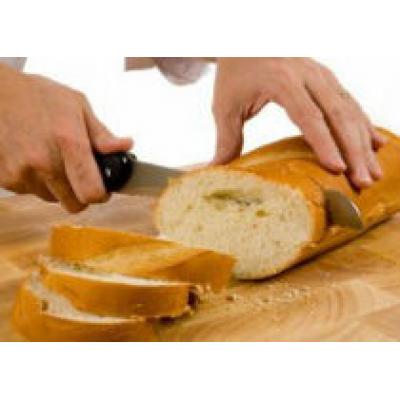 Наука доказала: горячий хлеб делает нас добрее