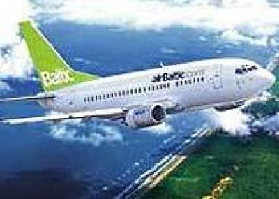 В Итернете авиакомпания airBaltic продает дешевые билеты