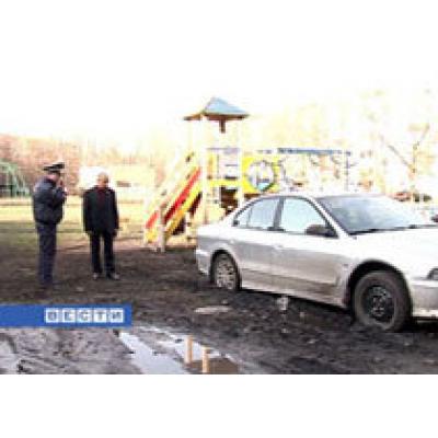 В Пензе за парковку на газоне грозит штраф до 500 рублей