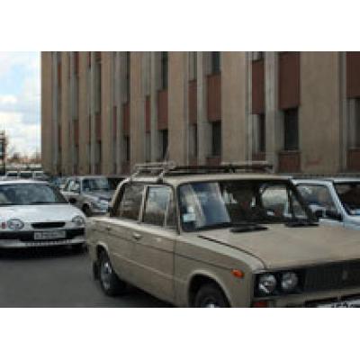 Житель Адыгеи в течение 2 лет незаконно брал деньги с автовладельцев в Краснодаре за парковку