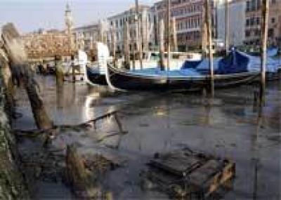 Венеция: каналы без воды, гондольеры без работы
