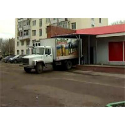 Нижнекамцы протестуют против парковки, возникшей во дворе их дома