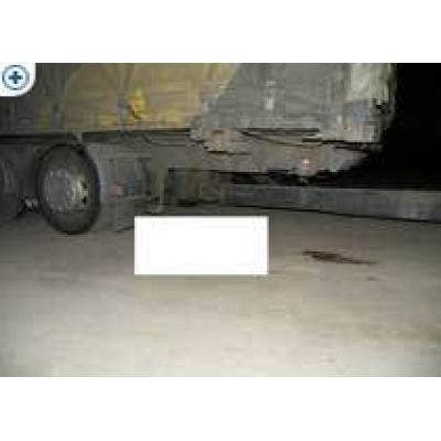 Фура переехала сторожа на автостоянке в Слониме