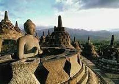 В Индонезии растет число туристов