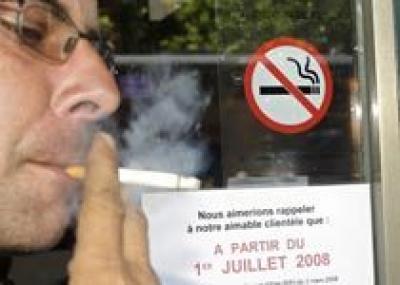 В Швейцарии тестируют кабинки для курения в стиле high-tech