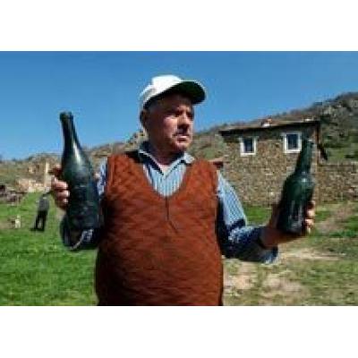 Найдены вино и коньяк Первой Мировой, цена 2500 фунтов стерлингов за бутылку