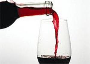 Красное вино помогает бороться с раком