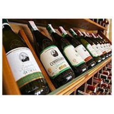 В октябре Евпаторийский винзавод начнет продажу игристого вина `Голицынское`