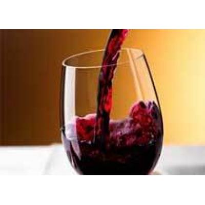 Сеть виномаркетов `Поляна` провела дегустацию вин Бордо
