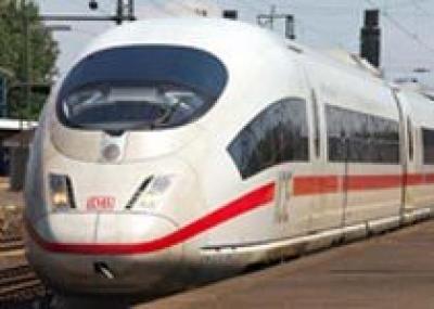 Массовые отмены рейсов поездов в Германии продлятся до середины ноября