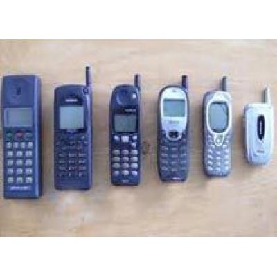 В Украине можно дешево купить `мобильный антиквариат`