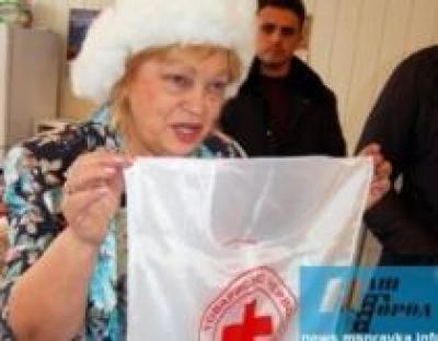 Сотрудники Красного Креста получили спецодежду