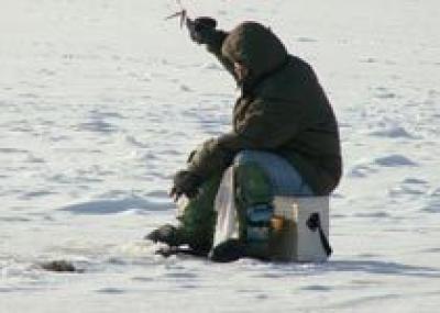 Россия: зимняя рыбалка и купание в ЮВО Москвы разрешены на двух водоемах
