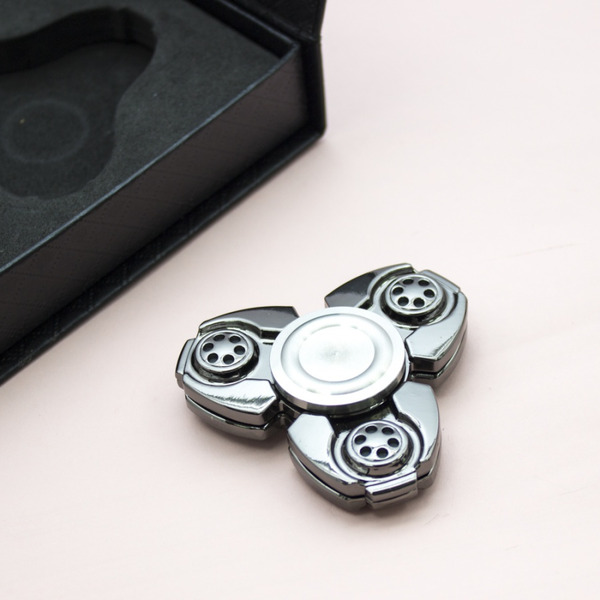 Fidget spinner PRO EDC 3 wings