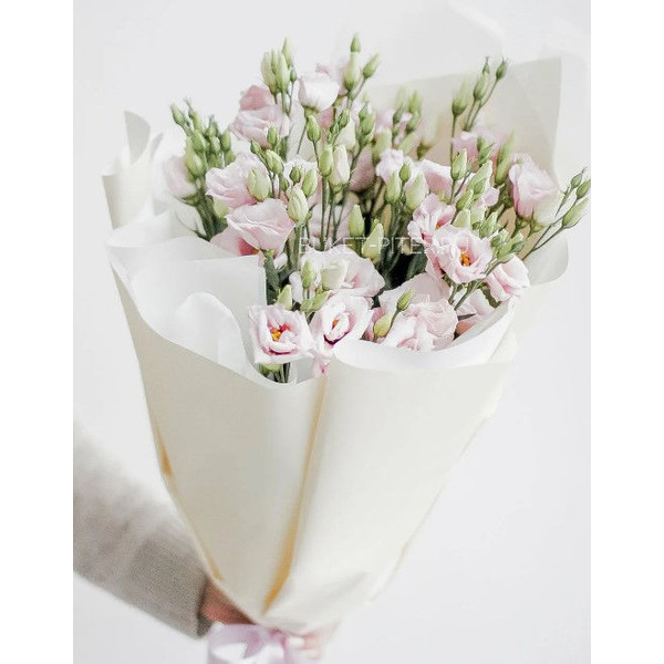 Букет Розовых Лизиантусов в Матовой упаковке