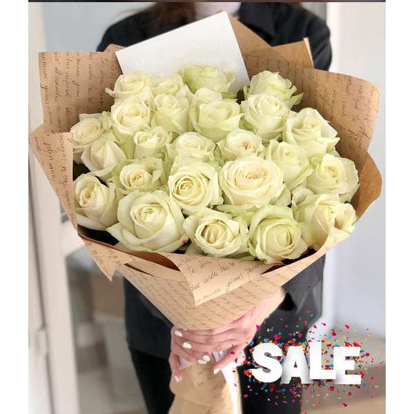 Букет Белых роз 50см в Упаковке