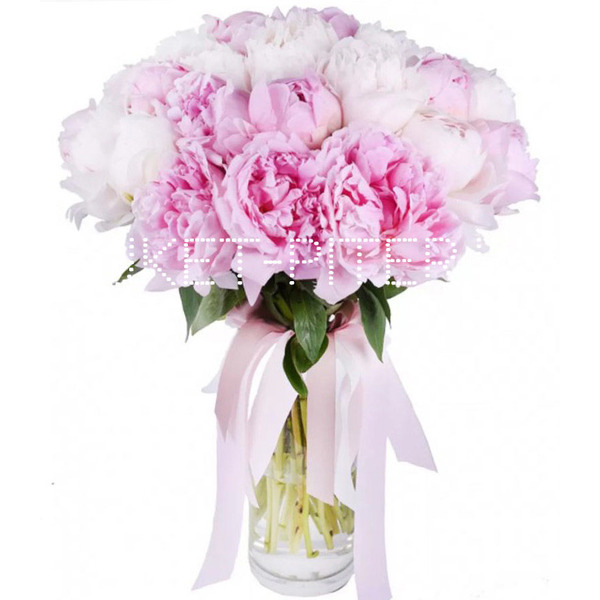 Букет Пионов в Стеклянной Вазе