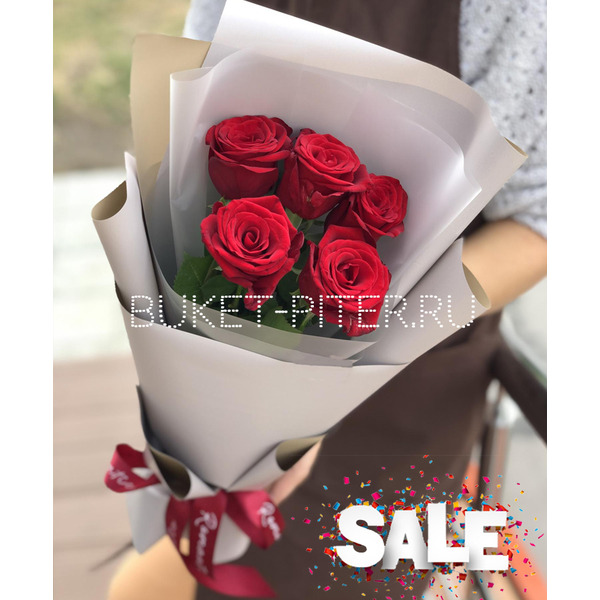Букет Роз в Упаковке
