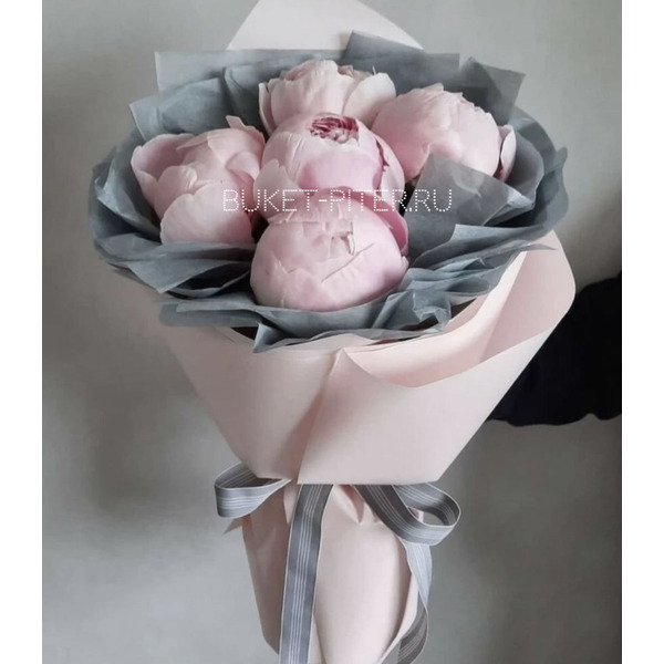 Букет Розовых Пионов в Матовой упаковке