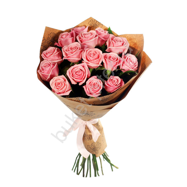 Букет из Розовых Роз в Крафте